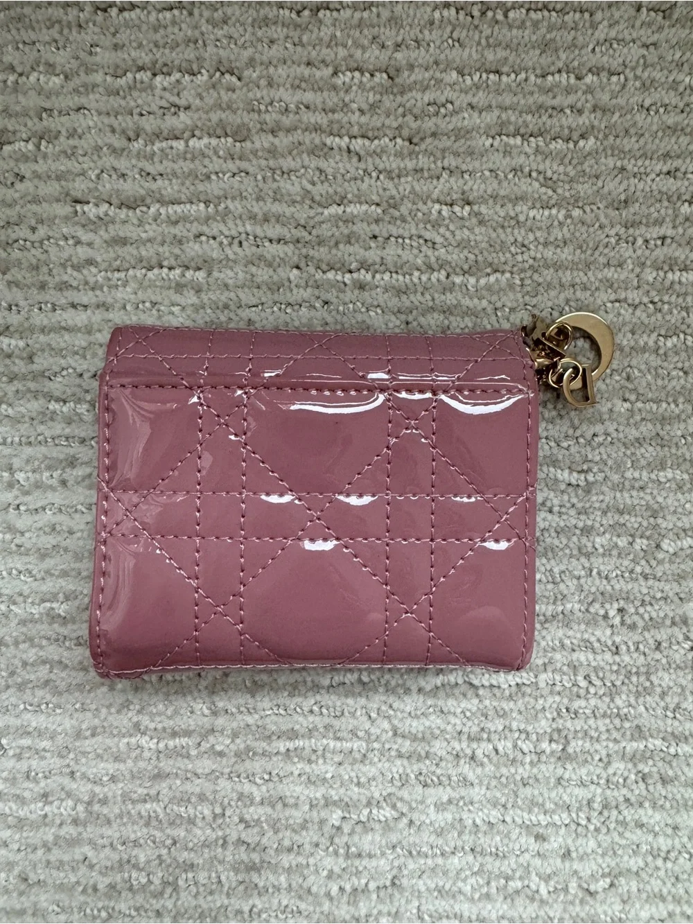 (Auth) Lady Dior Lotus Wallet Pink Patent Cannage Leather with box & dustbag